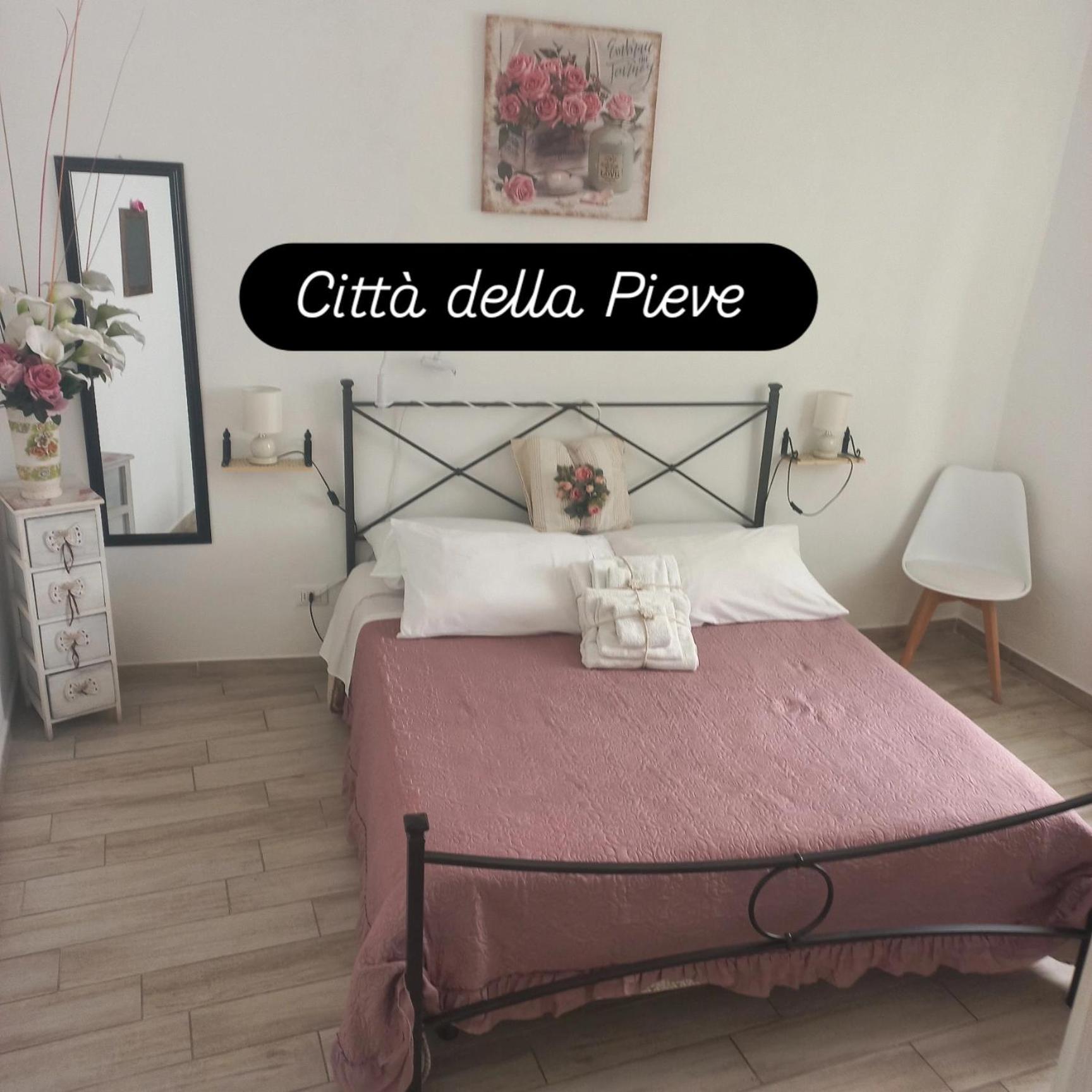 Апартаменты Vicolo Delle Scuole Pie Читта-делла-Пьеве Экстерьер фото